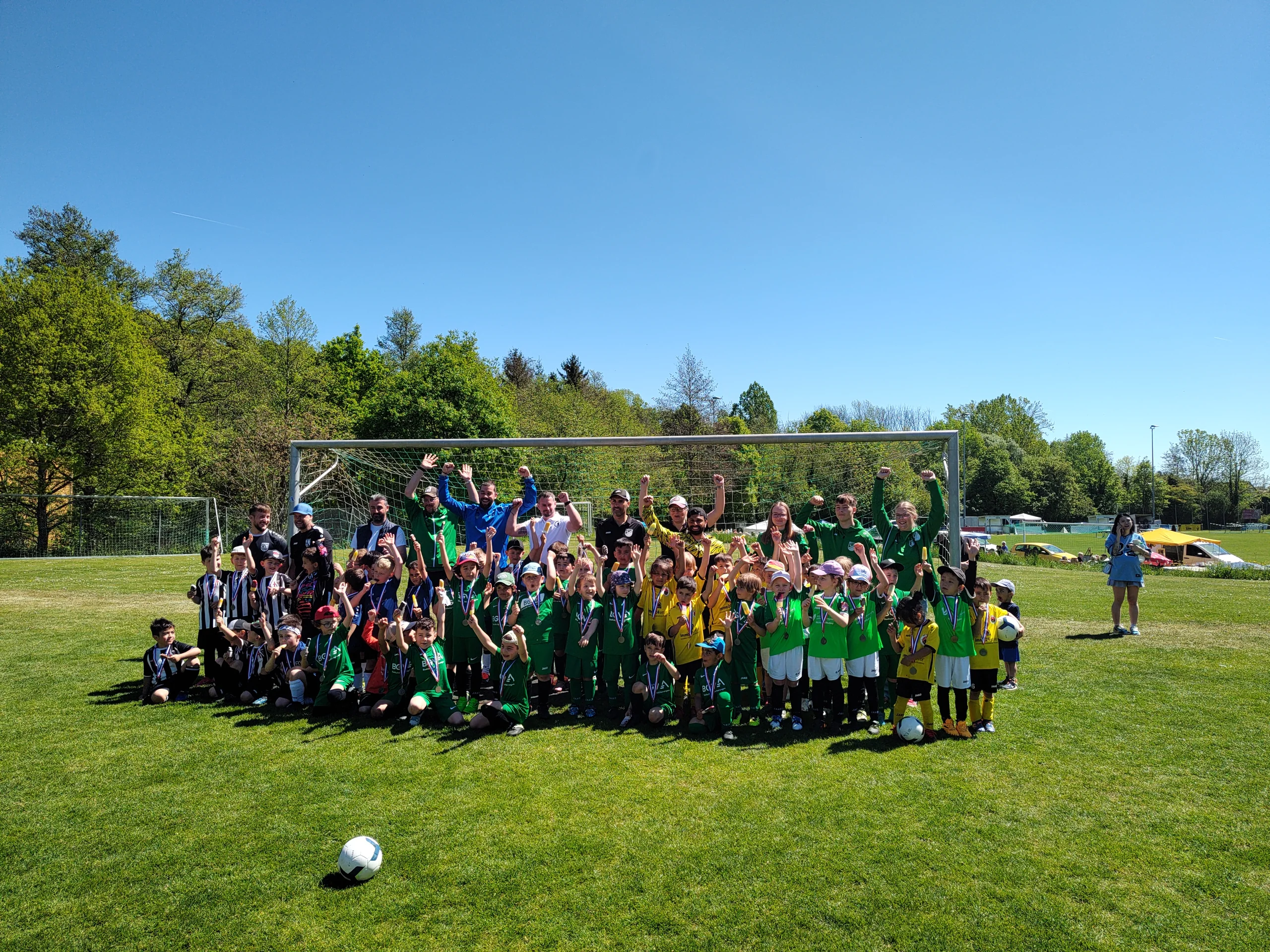 Gruppenfoto zum Abschluss des URMEL Bambini Spieltags 2026