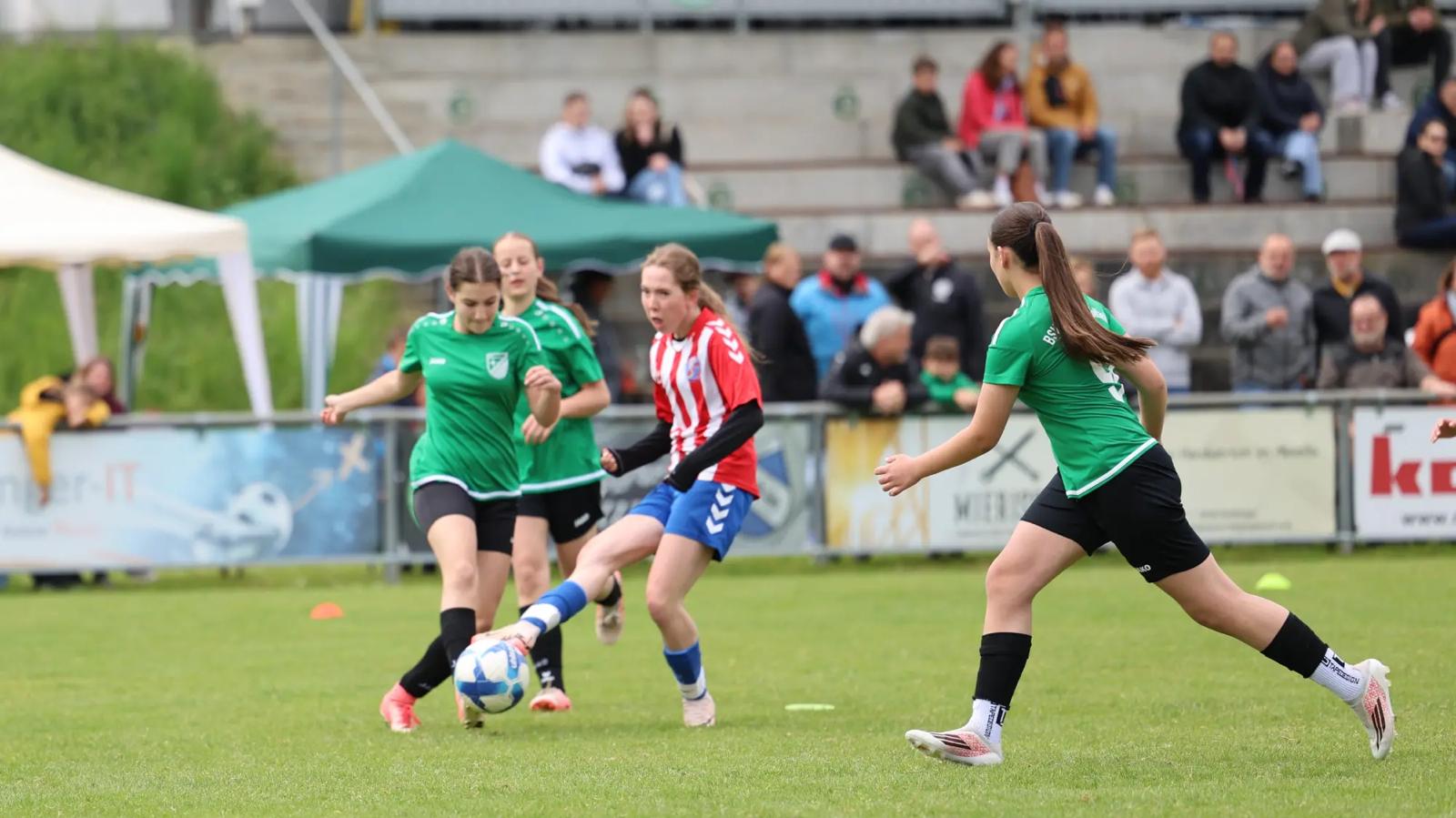 Spielaufbau unter Druck beim Pokalfinale der B-Juniorinnen 2026