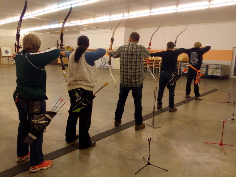 Bogensporttraining in der Halle